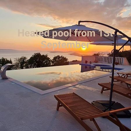 Sea View Luxury Apart Hotel Villa Conte With Swiming Pool And Romantic Spa Podstrana Zewnętrze zdjęcie