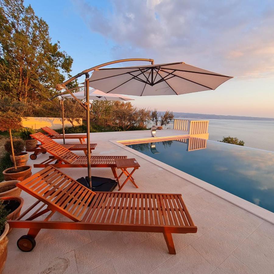Sea View Luxury Apart Hotel Villa Conte With Swiming Pool And Romantic Spa Podstrana Zewnętrze zdjęcie