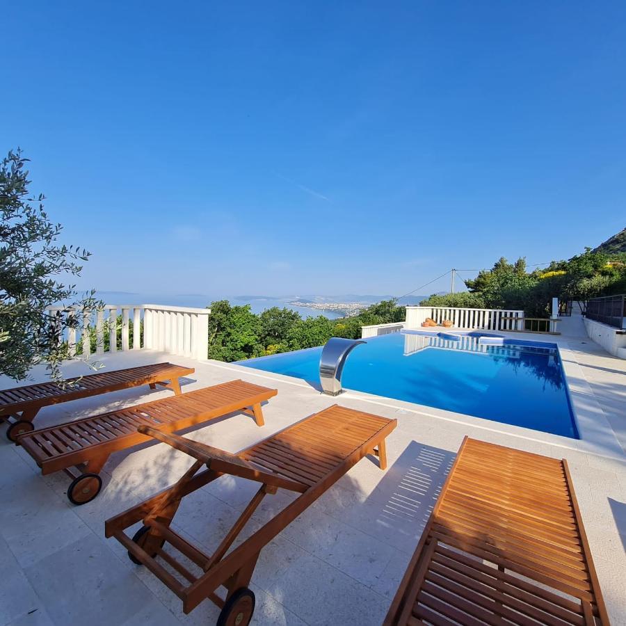 Sea View Luxury Apart Hotel Villa Conte With Swiming Pool And Romantic Spa Podstrana Zewnętrze zdjęcie