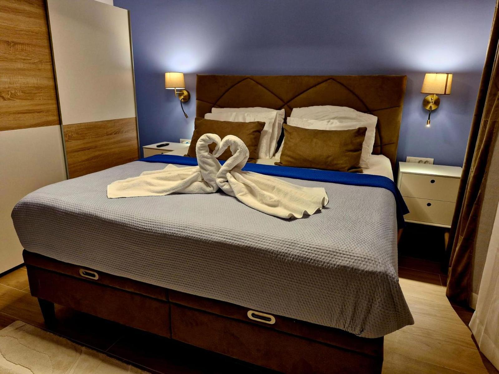 Sea View Luxury Apart Hotel Villa Conte With Swiming Pool And Romantic Spa Podstrana Zewnętrze zdjęcie