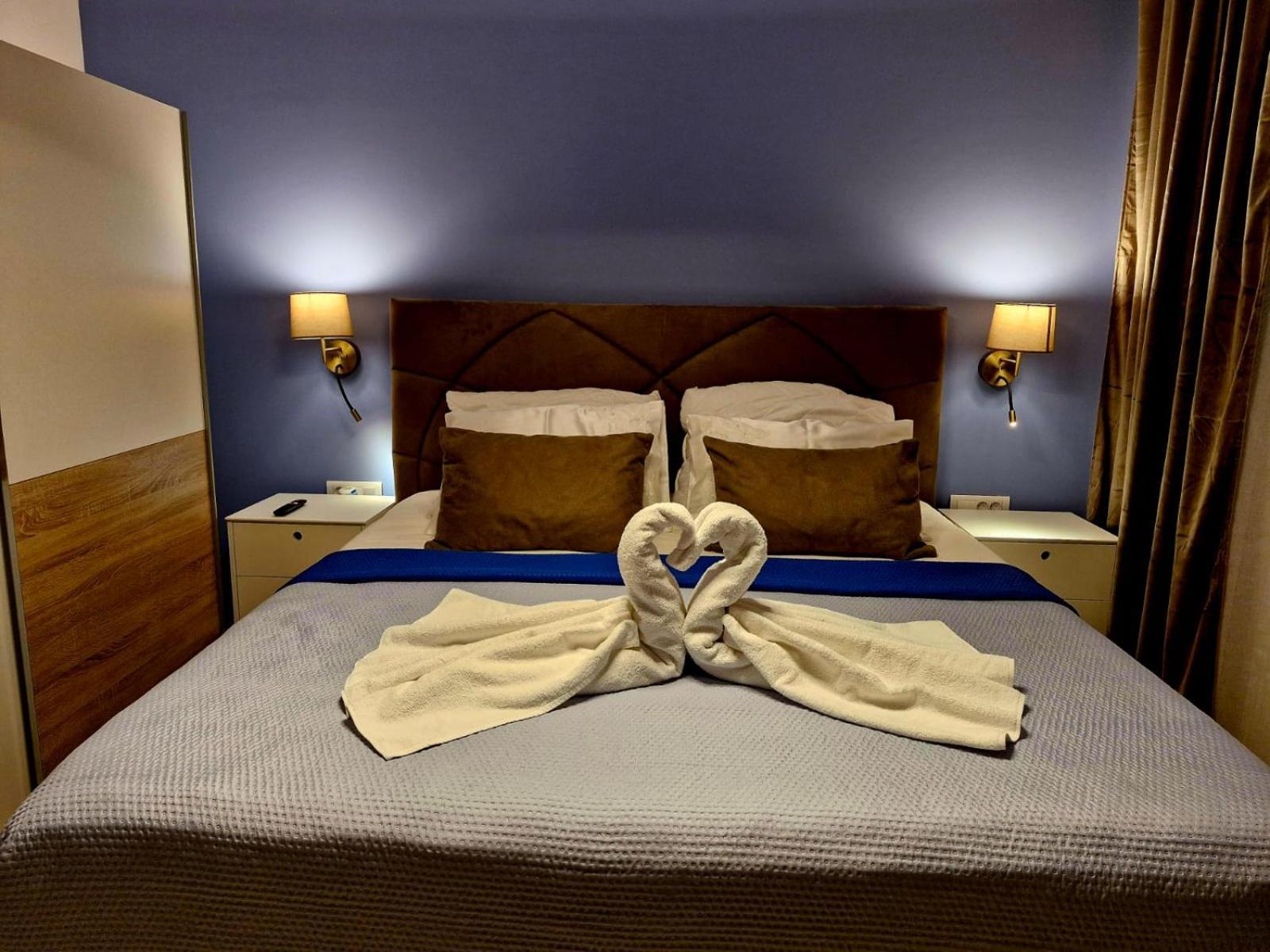 Sea View Luxury Apart Hotel Villa Conte With Swiming Pool And Romantic Spa Podstrana Zewnętrze zdjęcie