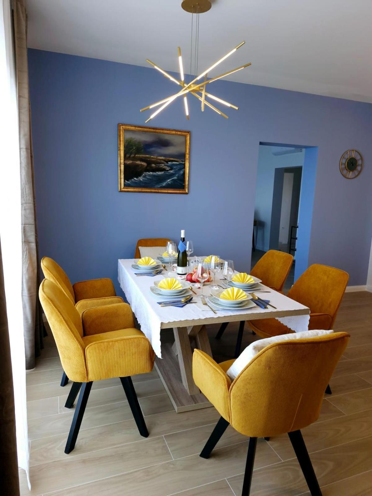 Sea View Luxury Apart Hotel Villa Conte With Swiming Pool And Romantic Spa Podstrana Zewnętrze zdjęcie